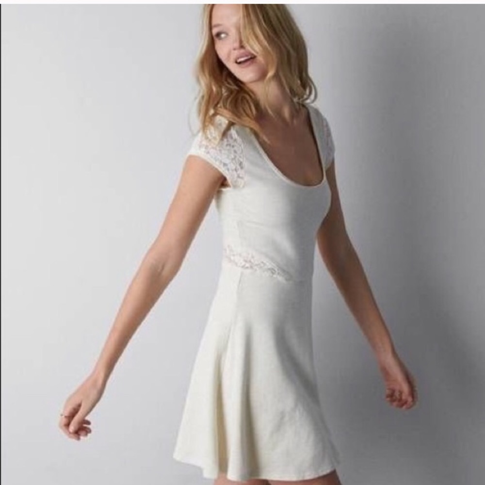 NWT AEO cream lace short sleeve fit and flare A-line dress   Size small